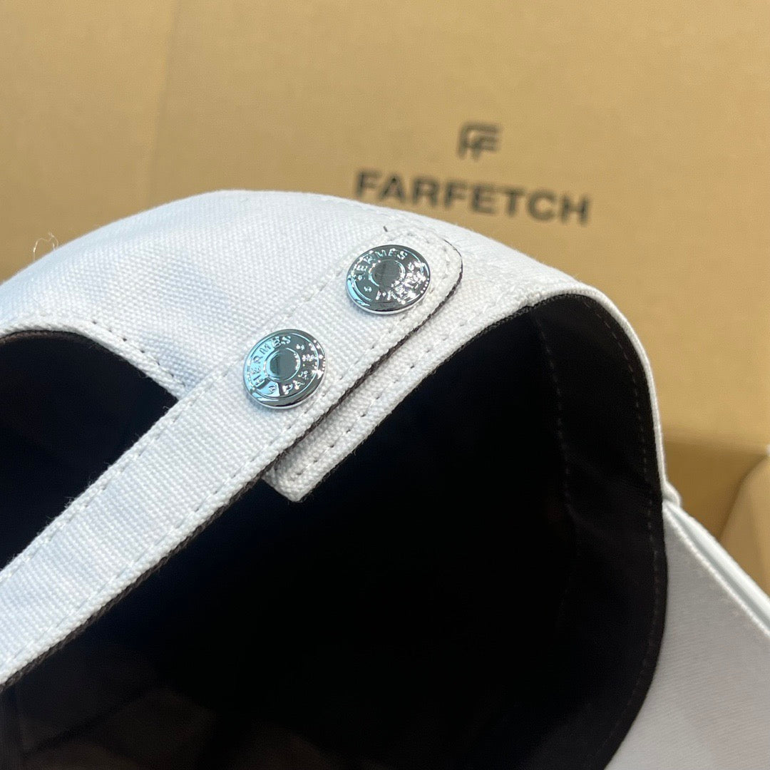 Hermès Nevada Street H Baseball Cap – White & Black