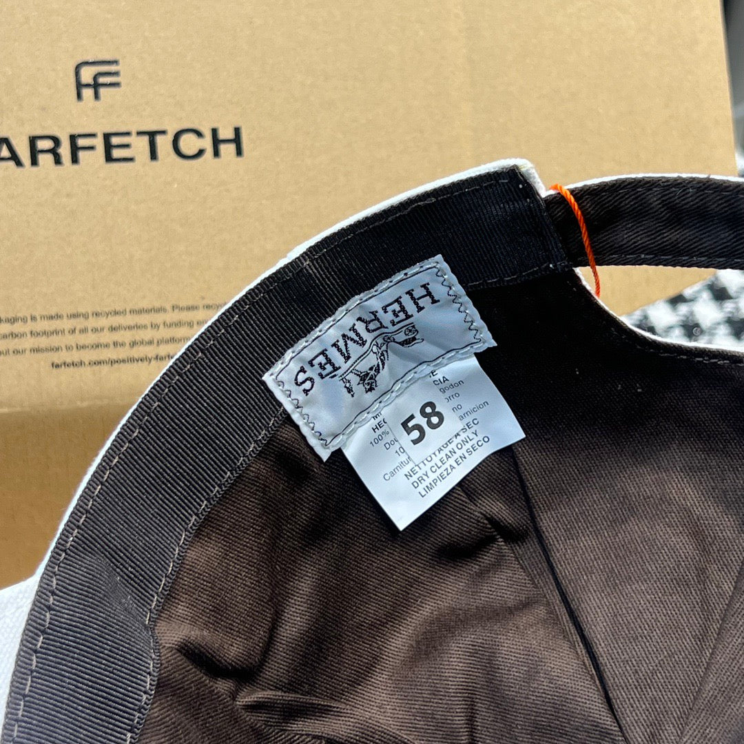 Hermès Nevada Street H Baseball Cap – White & Black