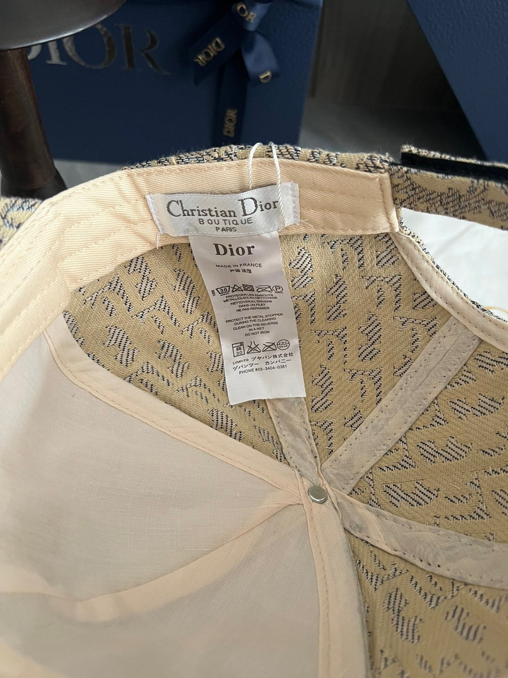 Dior Oblique Baseball Cap with Gold Script Embroidery – Beige & Grey Edition