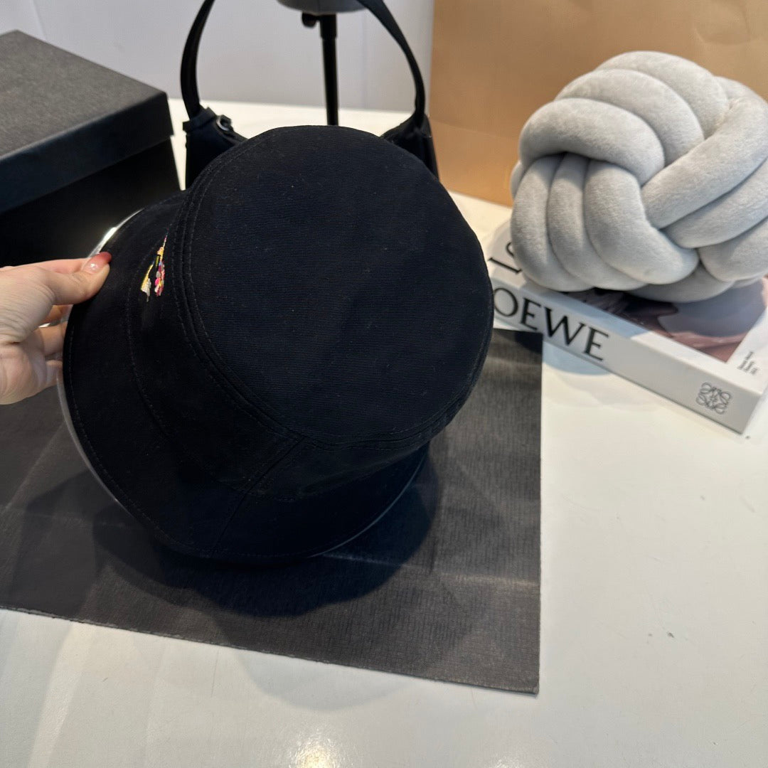 Louis Vuitton Multicolor Script Bucket Hat – Black Edition