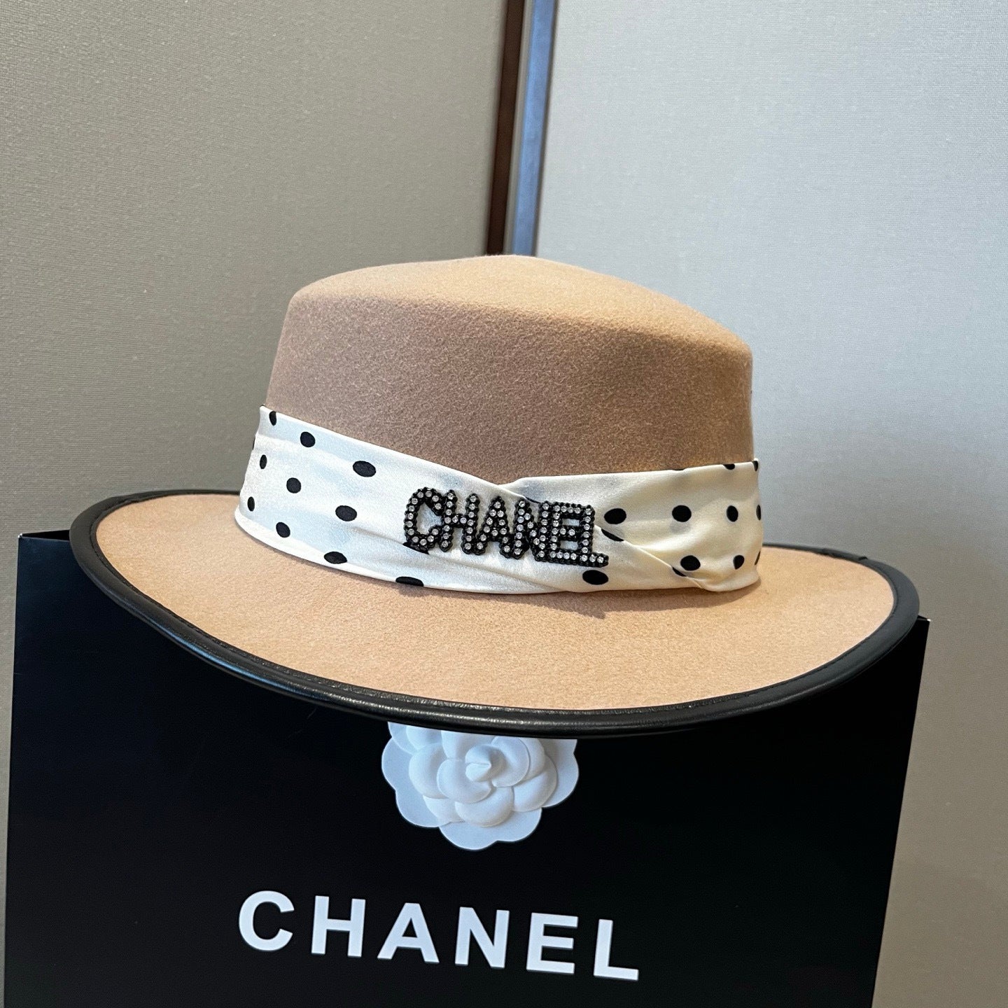 Chanel Boater Hat in Beige Wool Felt & Polka Dot Silk