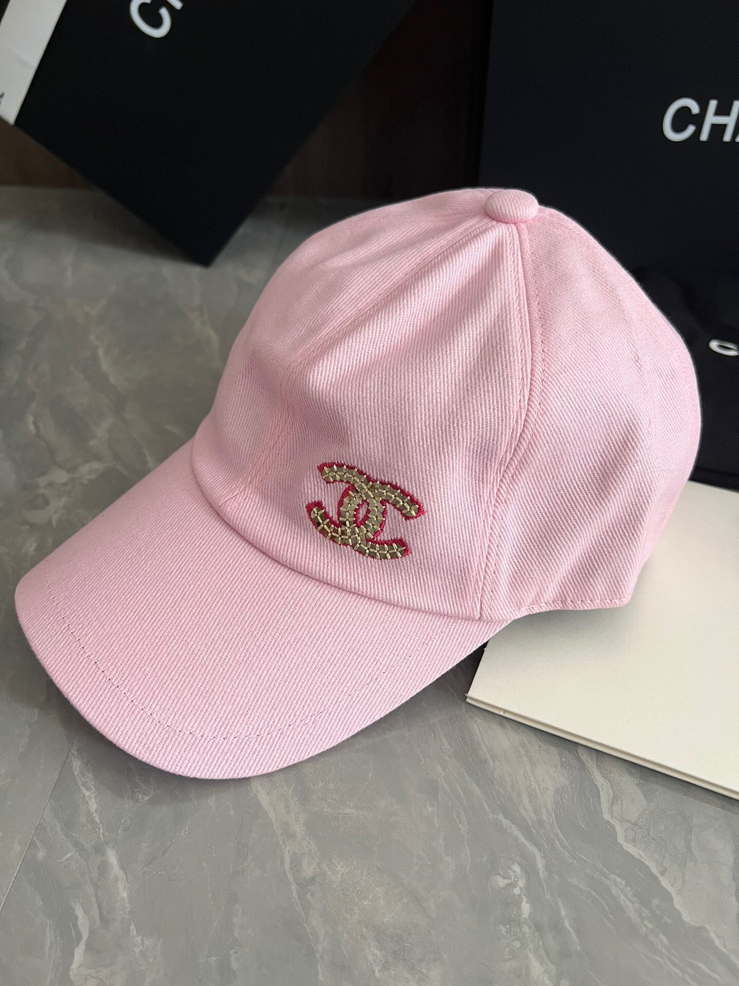 Chanel CC Strass Logo Baseball Cap – Candy Pink