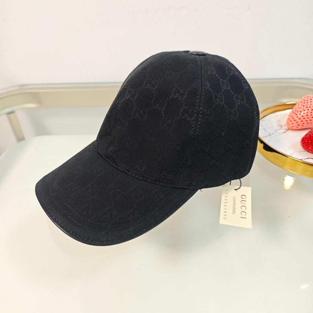 Gucci GG Canvas Baseball Cap